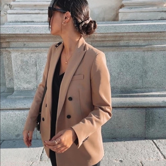 Zara Jackets & Blazers - Zara double breasted Camel blazer